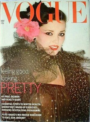 Vintage Vogue magazine covers - wah4mi0ae4yauslife.com - Vintage Vogue UK November 1977.jpg